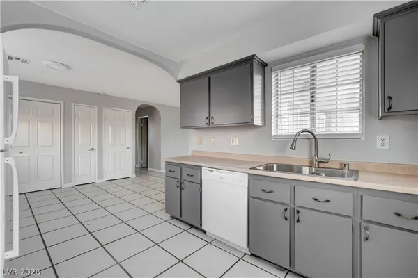 $950 | 5270 Carriellen Lane, Unit A, Las Vegas, NV 89110