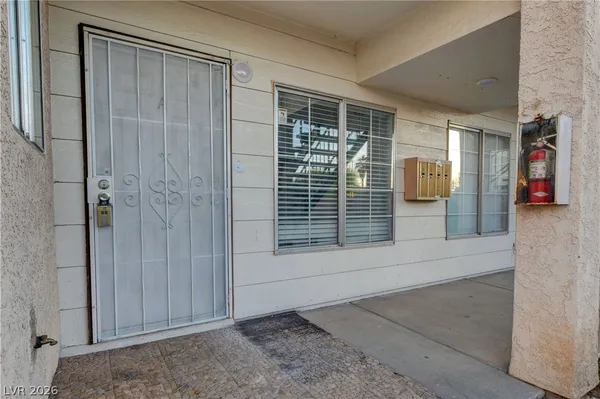 $950 | 5270 Carriellen Lane, Unit A, Las Vegas, NV 89110