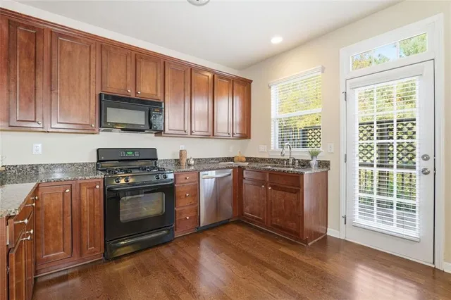 $349,500 | 1186 Ridenour Boulevard, Unit 5, Kennesaw, GA 30152