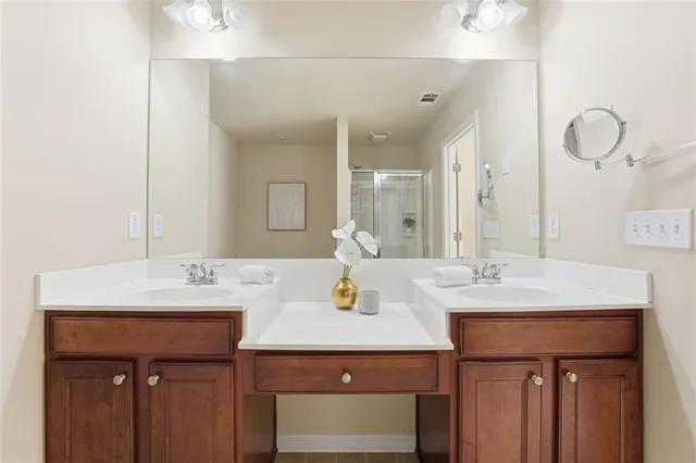 $349,500 | 1186 Ridenour Boulevard, Unit 5, Kennesaw, GA 30152