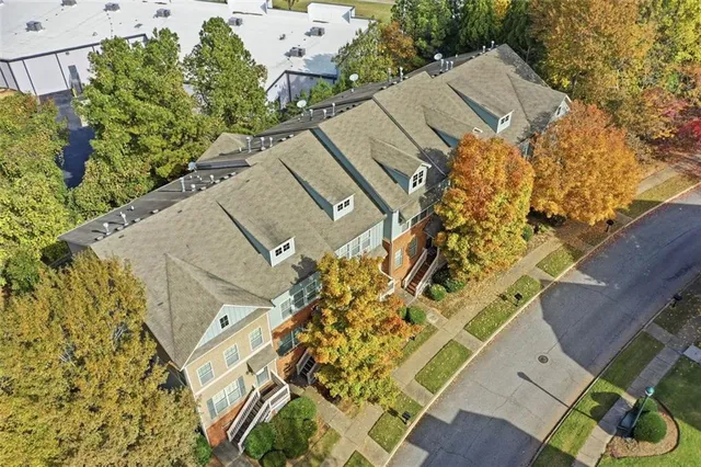 $349,500 | 1186 Ridenour Boulevard, Unit 5, Kennesaw, GA 30152
