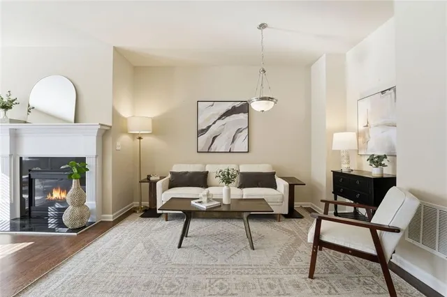 $349,500 | 1186 Ridenour Boulevard, Unit 5, Kennesaw, GA 30152