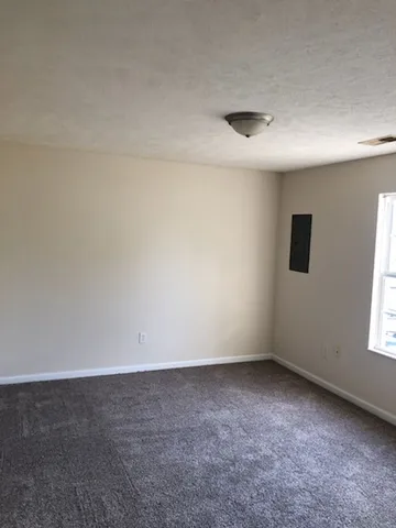 $1,300 | 125 Rocky Road, Unit B, Lebanon, TN 37087