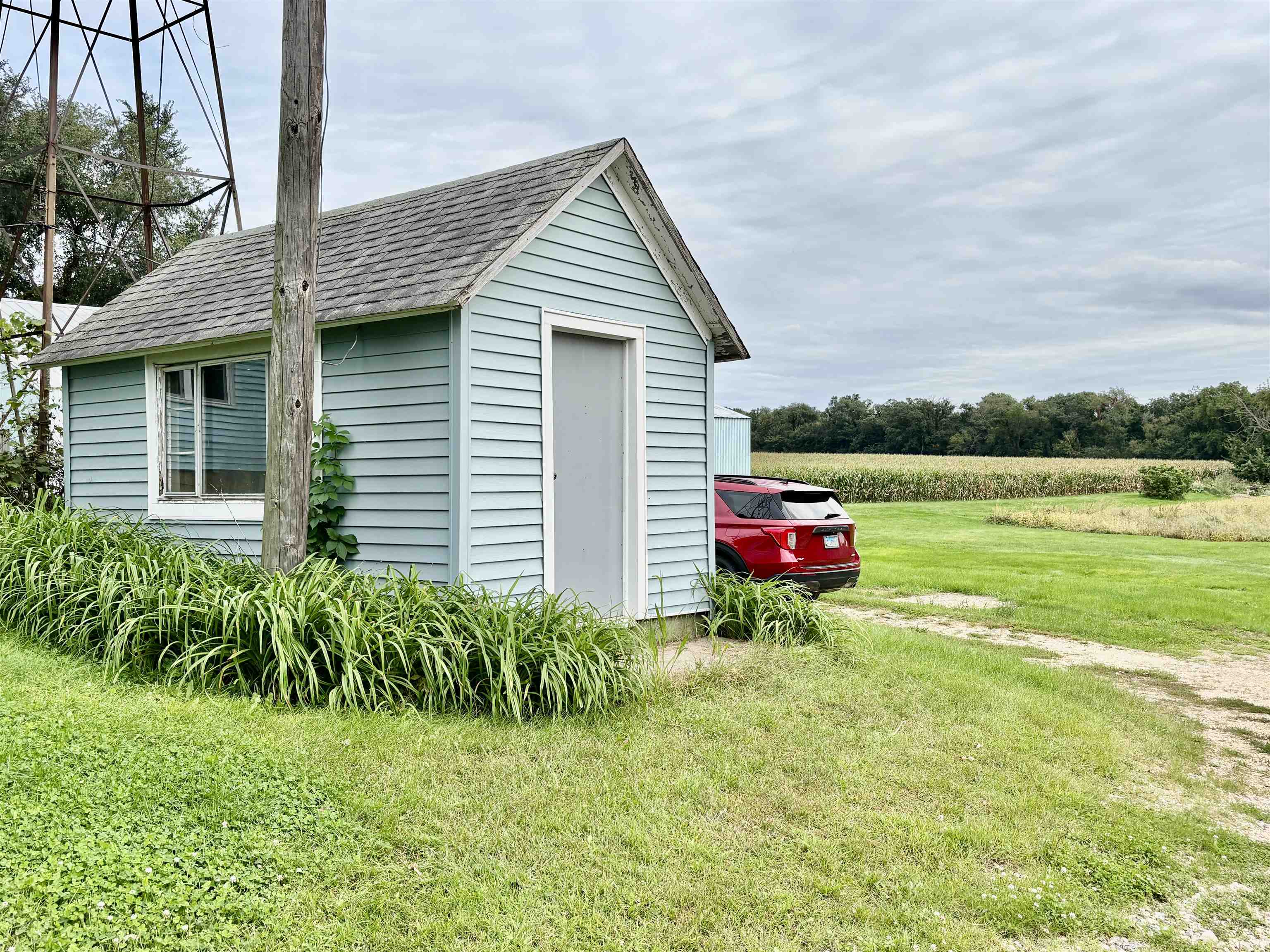 7575 Manchester Road Capron, IL 61012 - Photo 25 of 40 Gallery Image 25