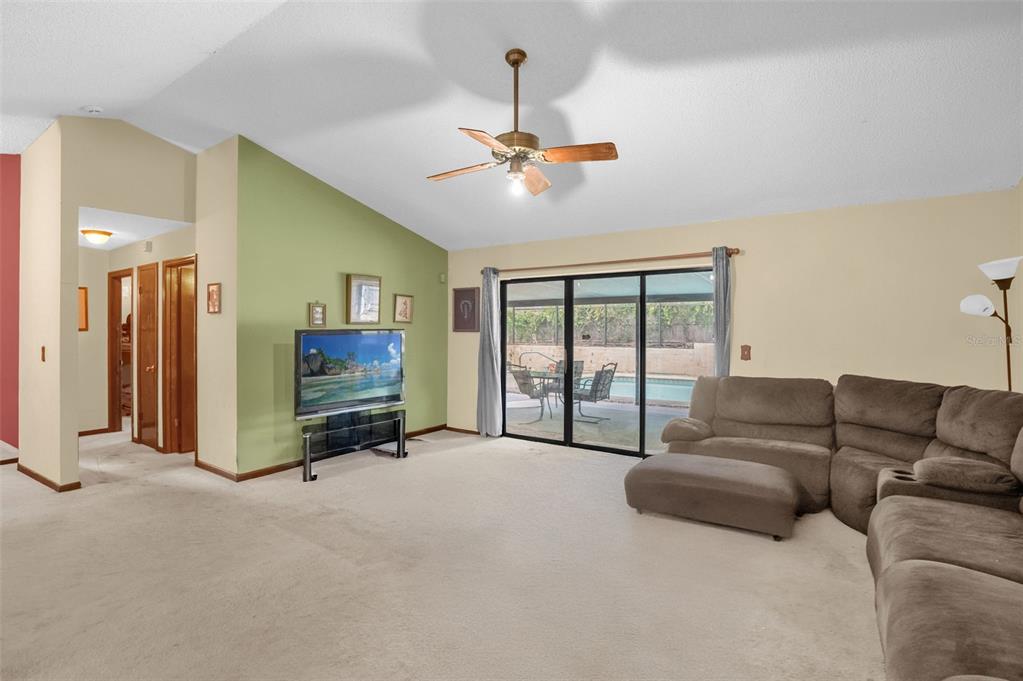 5428 Lighthouse Road Orlando, FL 32808 - Photo 5 of 26