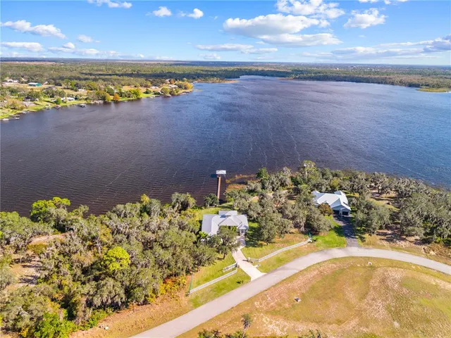 $889,000 | 7354 Red Beach Court, Sebring, FL 33876