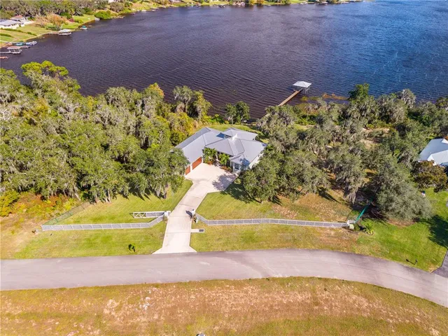 $889,000 | 7354 Red Beach Court, Sebring, FL 33876