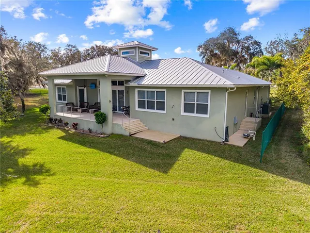 $889,000 | 7354 Red Beach Court, Sebring, FL 33876