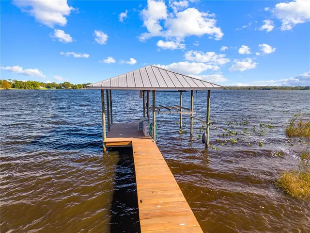 $889,000 | 7354 Red Beach Court, Sebring, FL 33876