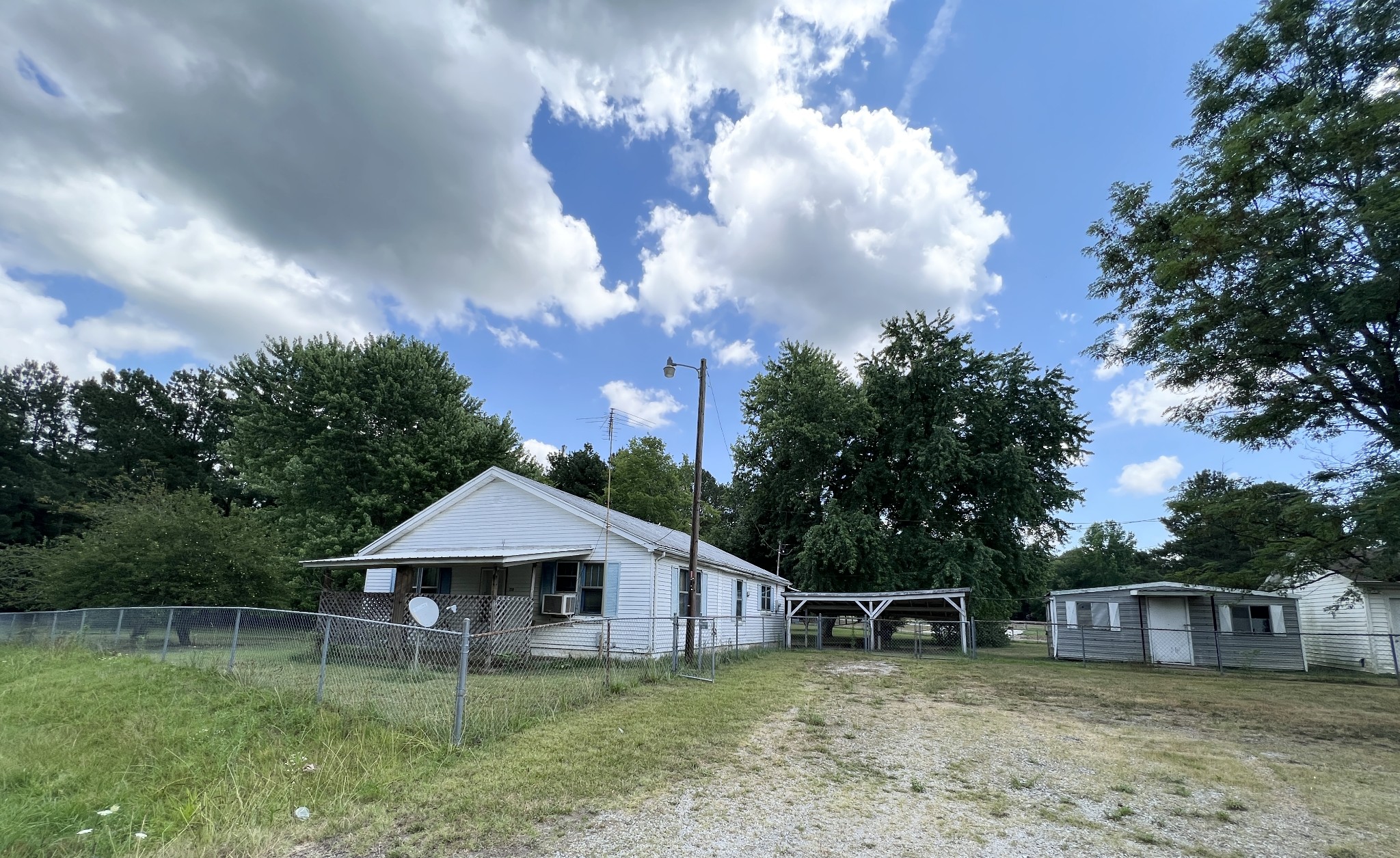 2710 Sylvia Road Dickson, TN 37055 - Photo 1 of 10 Gallery Image 1