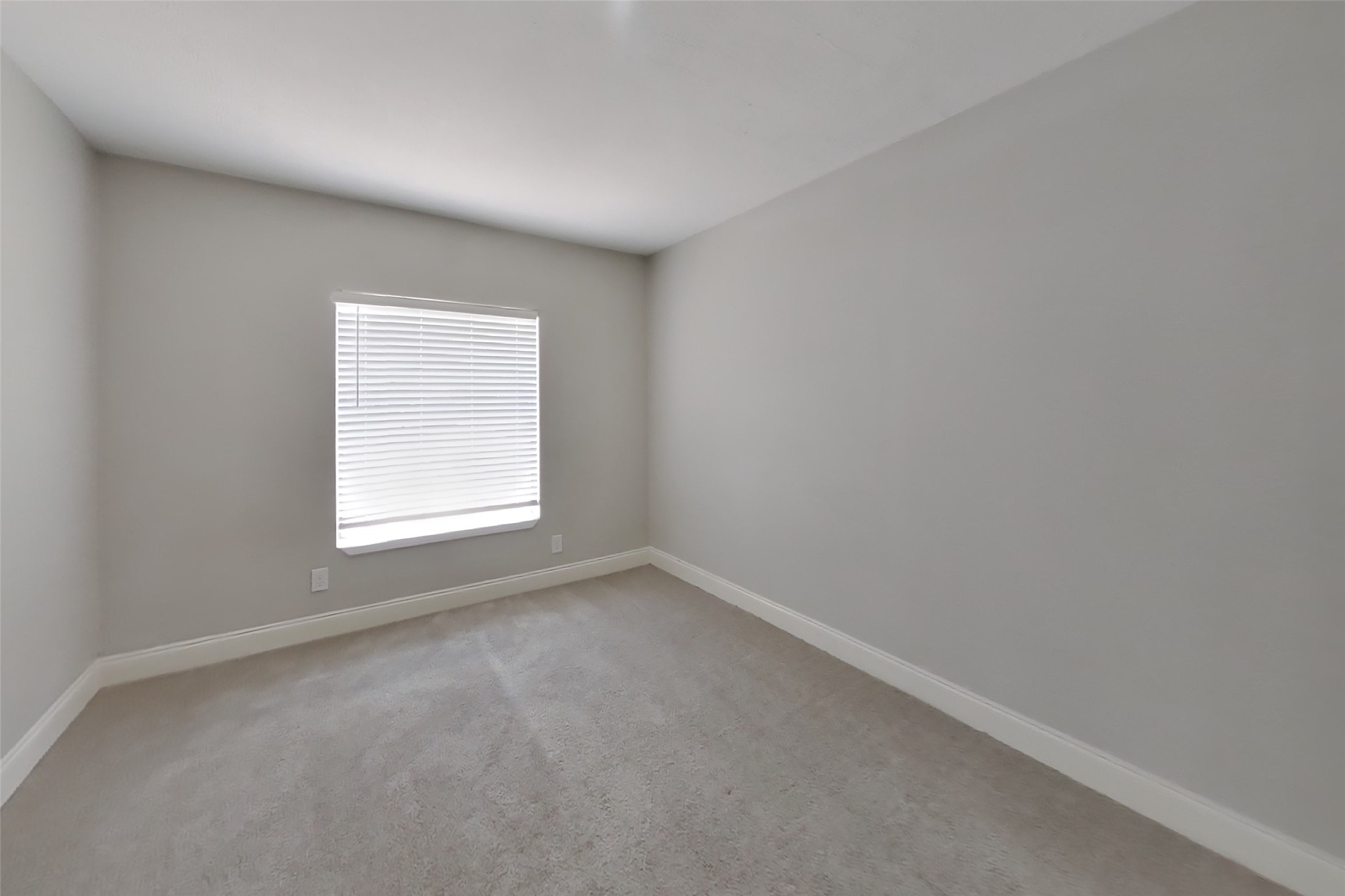 1438 Peach Spring Drive Houston, TX 77088 - Photo 13 of 14