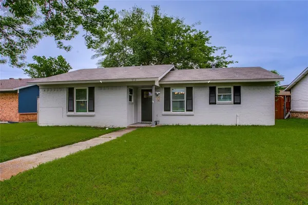 $275,000 | 914 Meadow Mead Drive, Allen, TX 75002