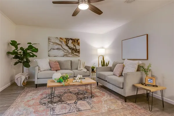 $275,000 | 914 Meadow Mead Drive, Allen, TX 75002