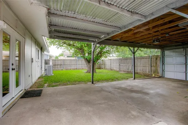 $275,000 | 914 Meadow Mead Drive, Allen, TX 75002