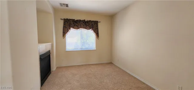 $3,200 | 9464 Ojibwa Avenue, Las Vegas, NV 89149