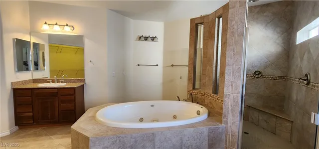 $3,200 | 9464 Ojibwa Avenue, Las Vegas, NV 89149