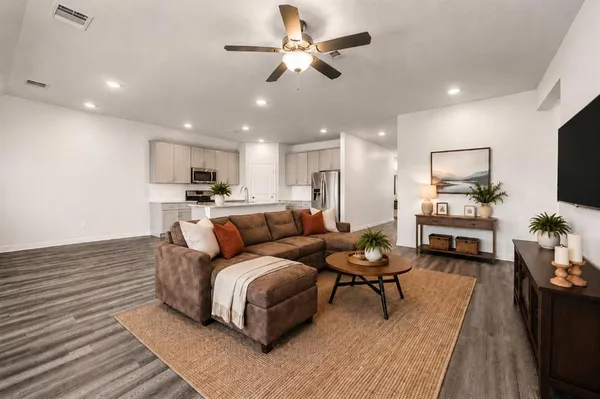 $319,900 | 1713 Gold Mine Trail, Aubrey, TX 76227