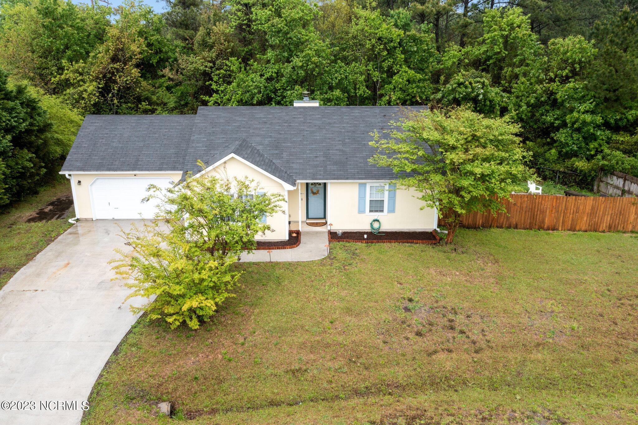 215 Parnell Road Hubert, NC 28539 - Photo 23 of 34 37-web-or-mls-DJI_0858