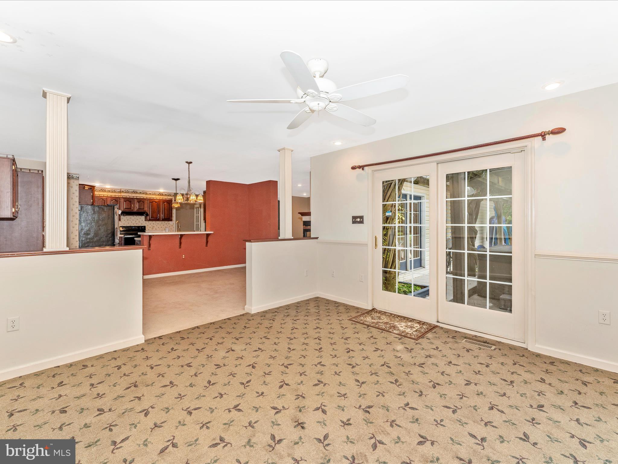 494 Ross Mill Ridge Hedgesville, WV 25427 - Photo 22 of 54 Sunroom