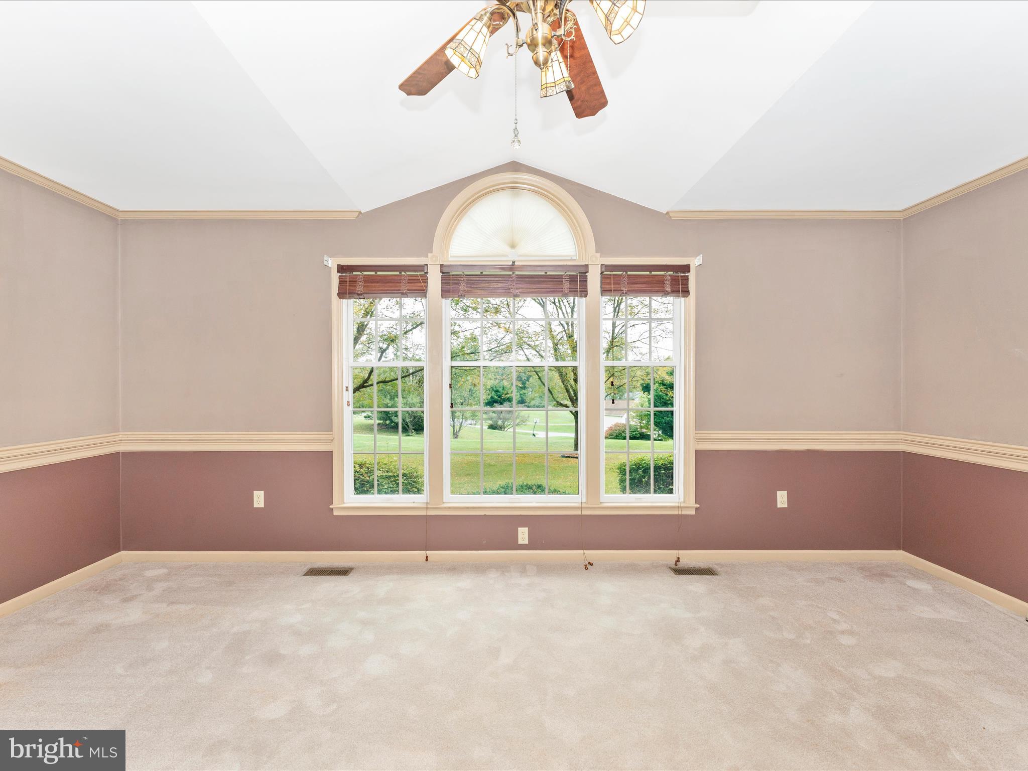 494 Ross Mill Ridge Hedgesville, WV 25427 - Photo 25 of 54 Family Room