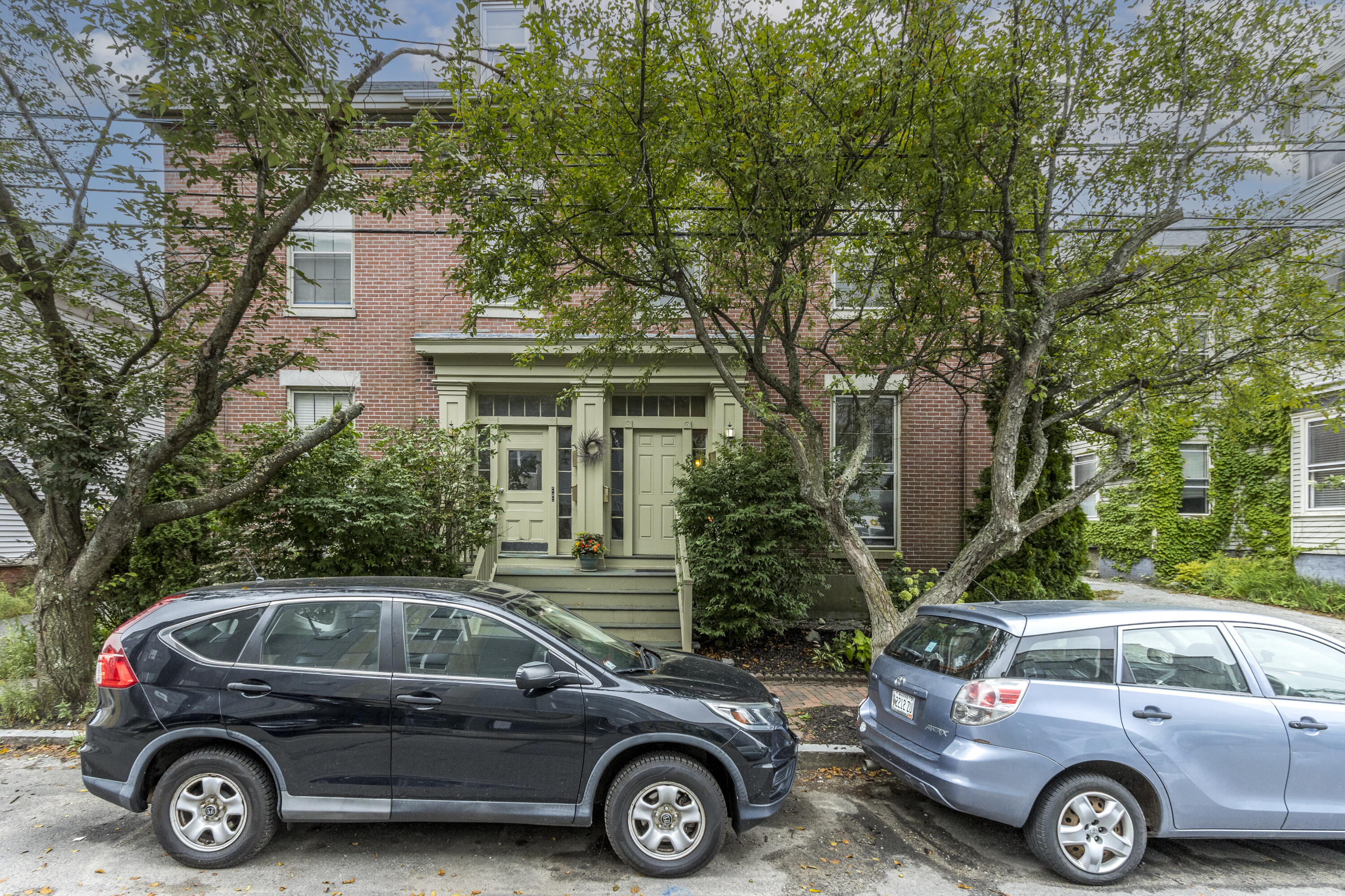 88 Winter Street, Unit 1 Portland, ME 04102 - Photo 2 of 37 Front View