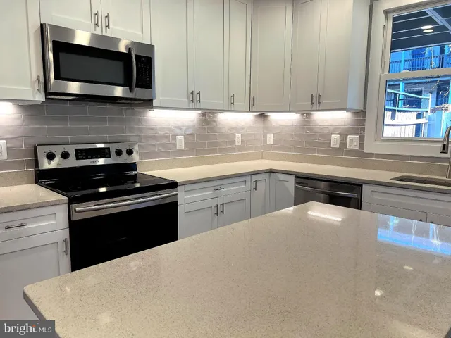 $4,950 | 1210 Half Street Southwest, Washington, DC 20024