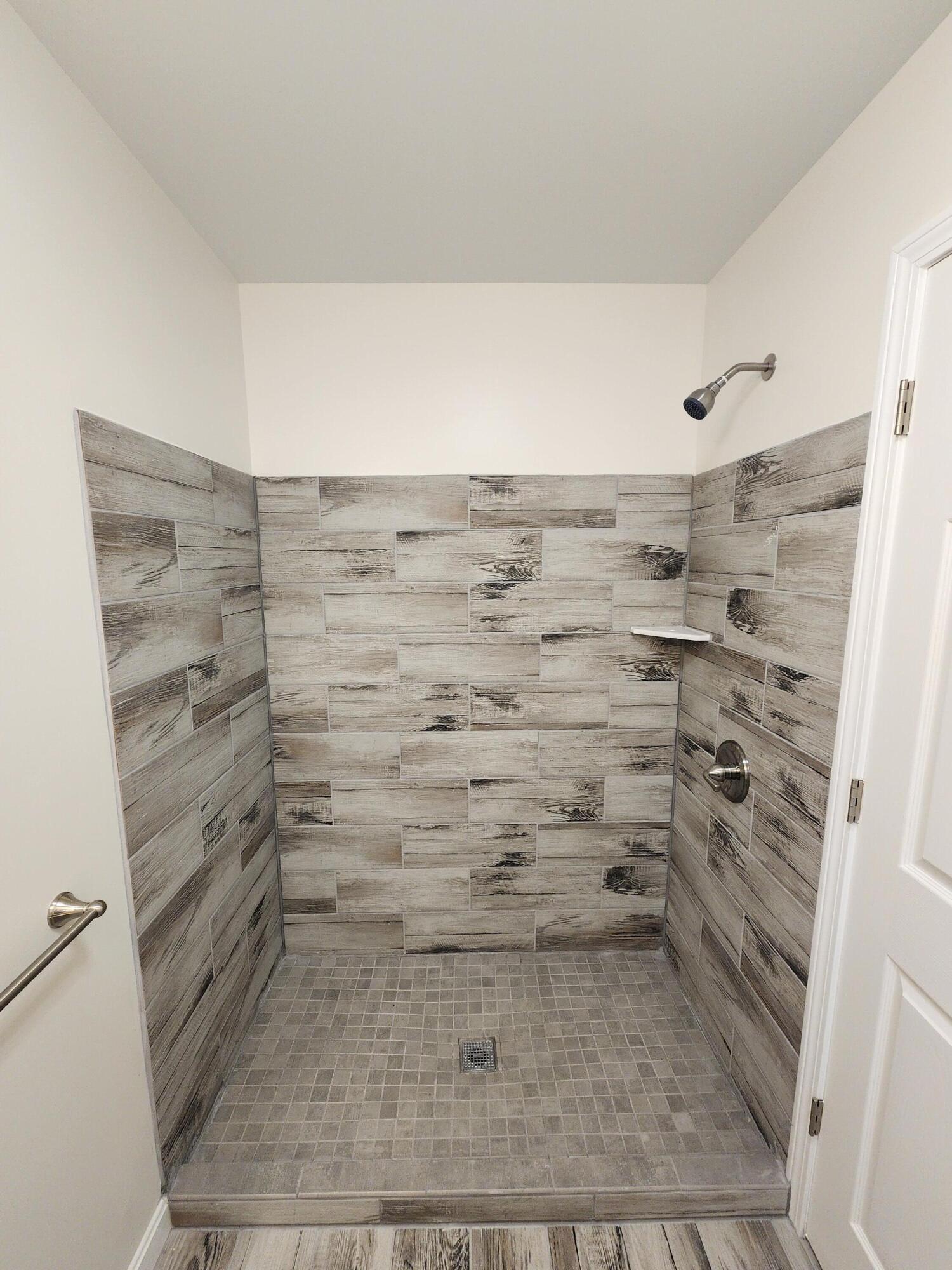 10 Oak Ridge Lane Frankfort, ME 04438 - Photo 13 of 27 20221010_084910