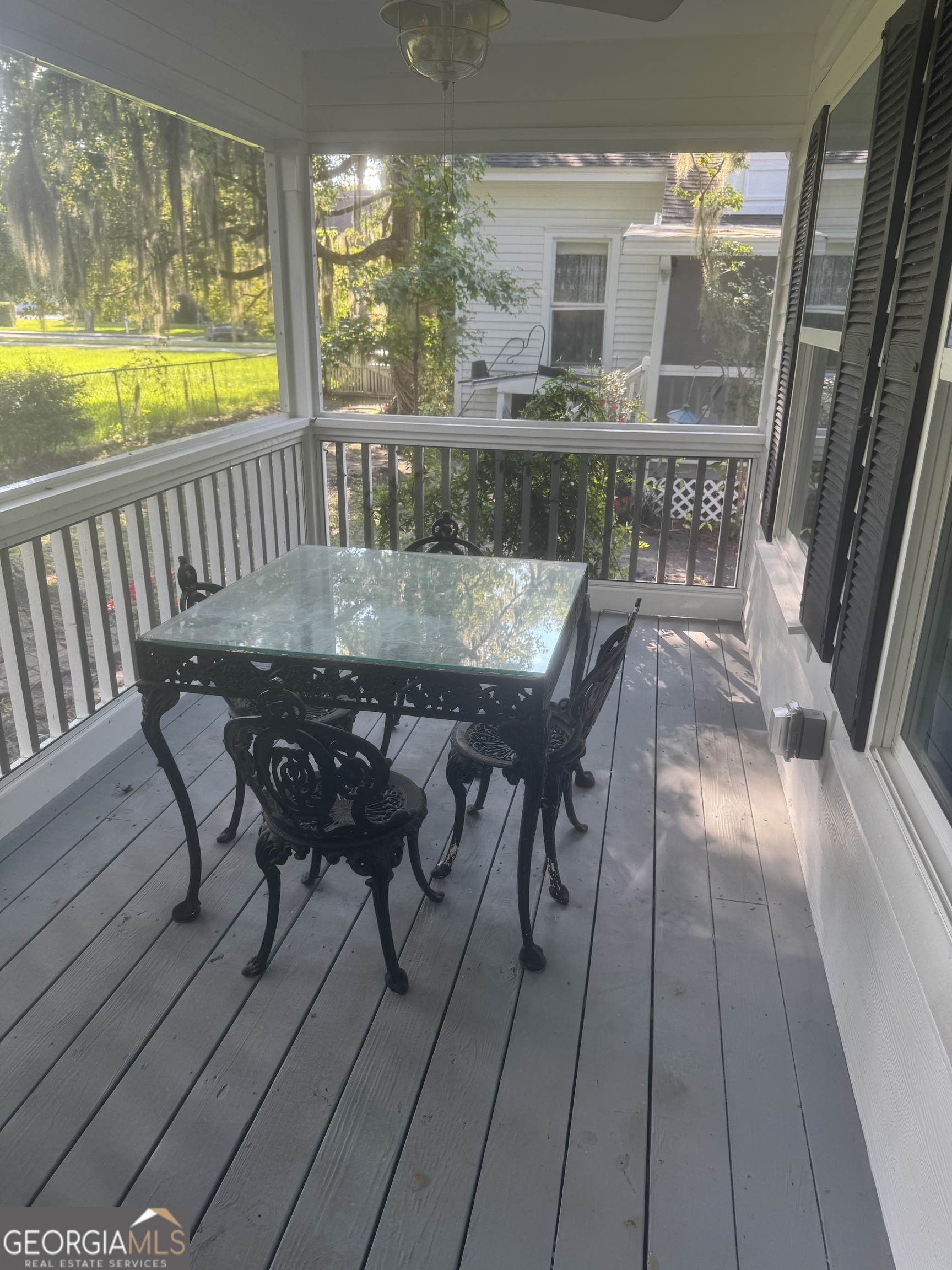 404 Ready Street St. Marys, GA 31558 - Photo 13 of 14 a view of a dining room with furniture window and outside view