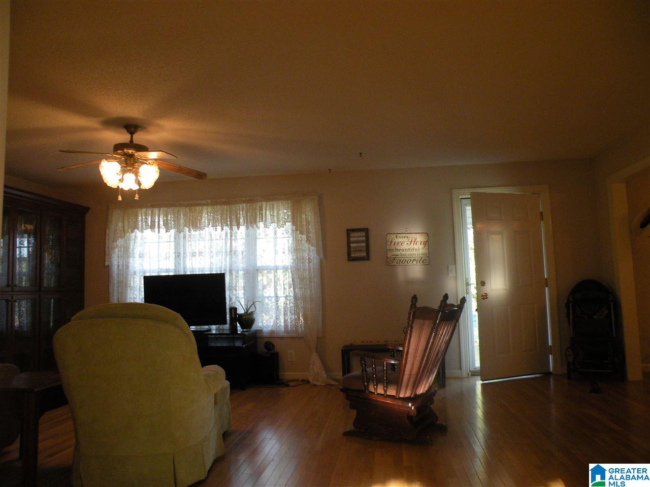 159 5 Oaks Lane Alpine, AL 35014 - Photo 3 of 28