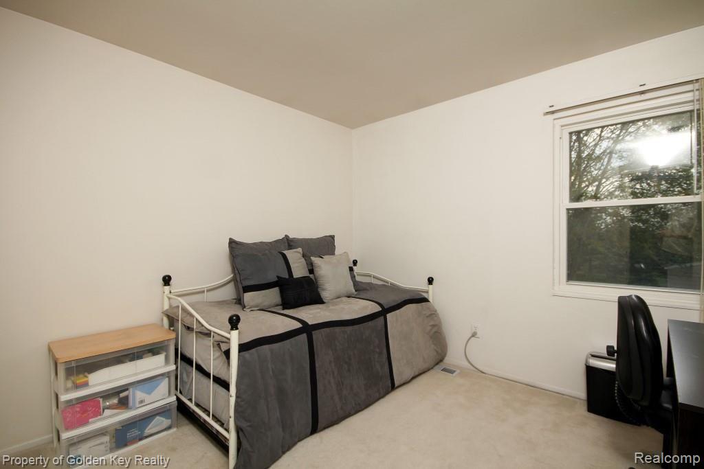 24474 Kings Pointe Novi, MI 48375 - Photo 28 of 42 IMG_2759 (Custom).jpg