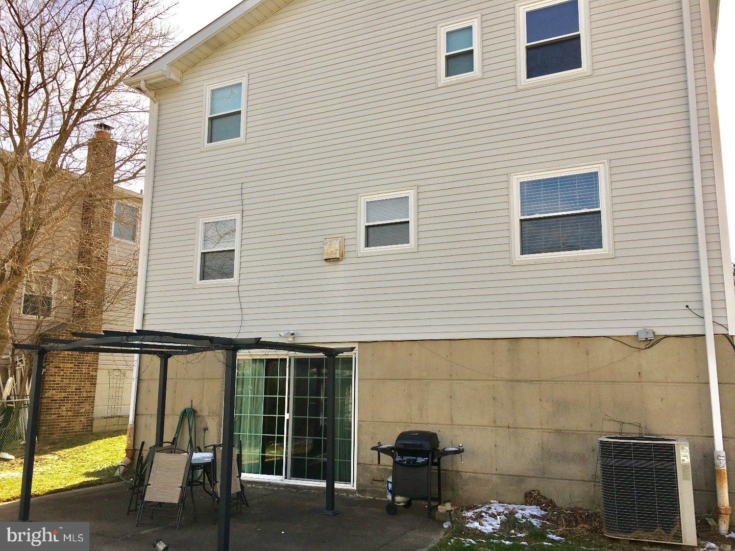 1857 Merlin Road Philadelphia, PA 19116 - Photo 2 of 22 Exterior Back