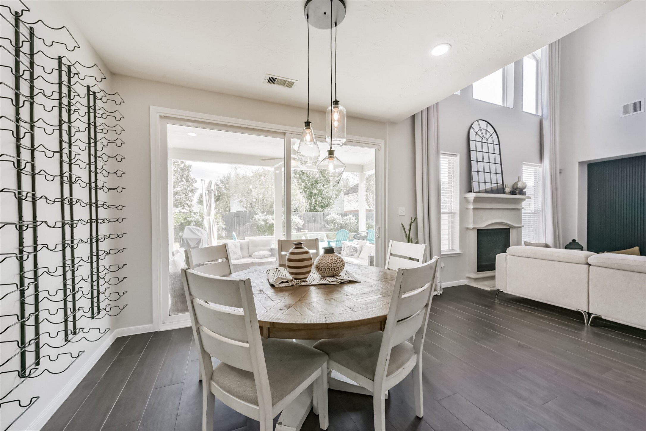 6806 Russelfield Lane Houston, TX 77049 - Photo 19 of 46 a dining room with furniture window and wooden floor