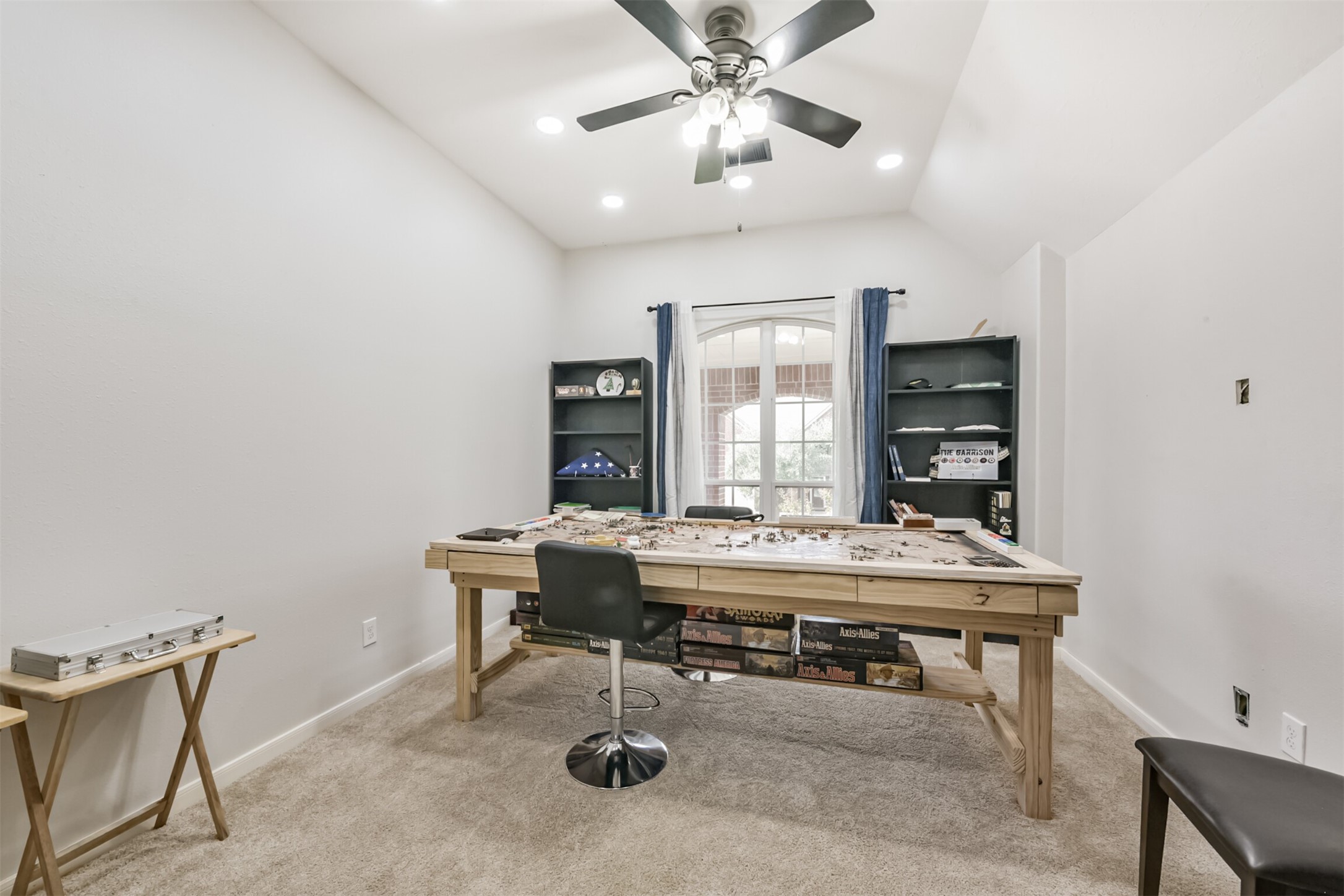 6806 Russelfield Lane Houston, TX 77049 - Photo 28 of 46 Media Room being used for hobbies