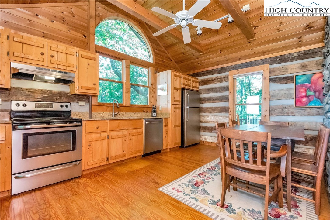 538 Homestead Road Todd, NC 28684 - Photo 11 of 32 Gallery Image 11