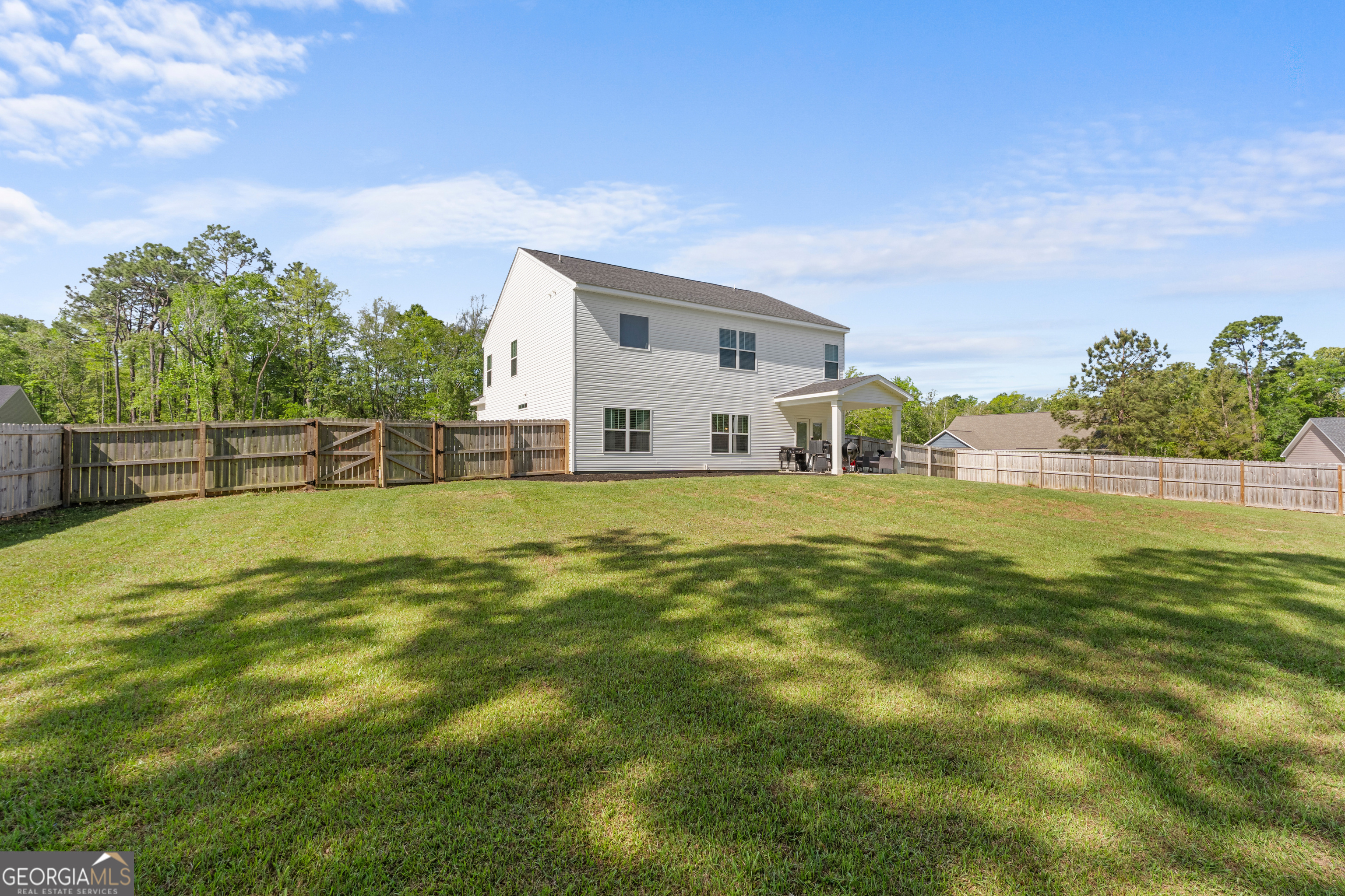 401 Elwick Place Statesboro, GA 30461 - Photo 6 of 36 a house view with swimming pool in front of it