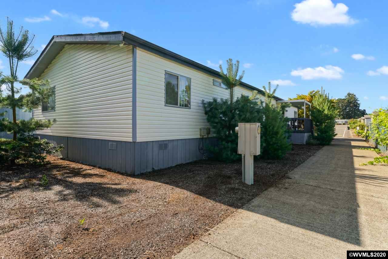 205 Boone Road Southeast, Unit 22 Salem, OR 97306 - Photo 36 of 38
