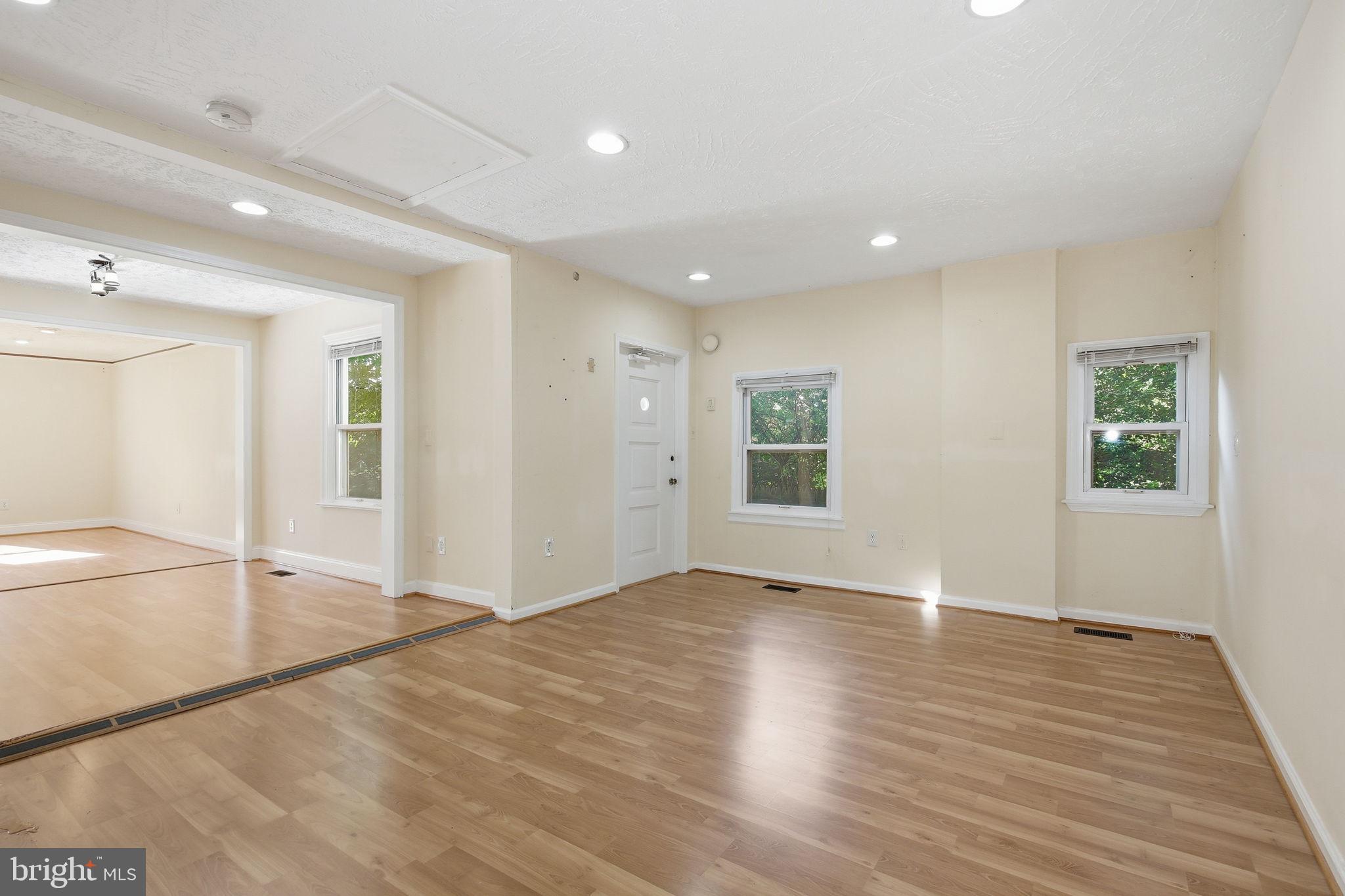 4616 Ravensworth Road Annandale, VA 22003 - Photo 14 of 54 Gallery Image 14