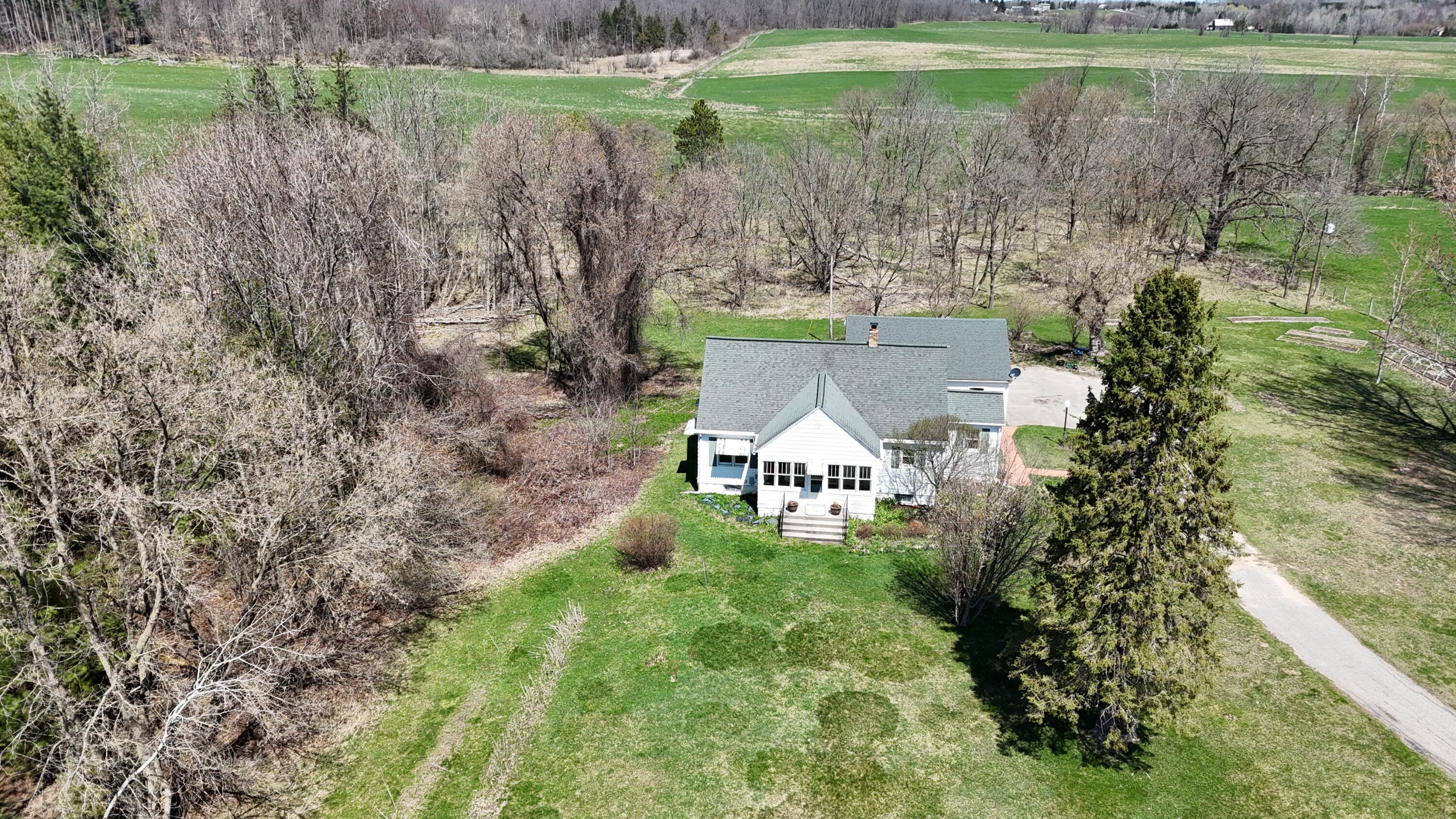 7783 East 17 Mile Road Reed City, MI 49677 - Photo 4 of 74 dji_fly_20250427_125804_0939_17458486235