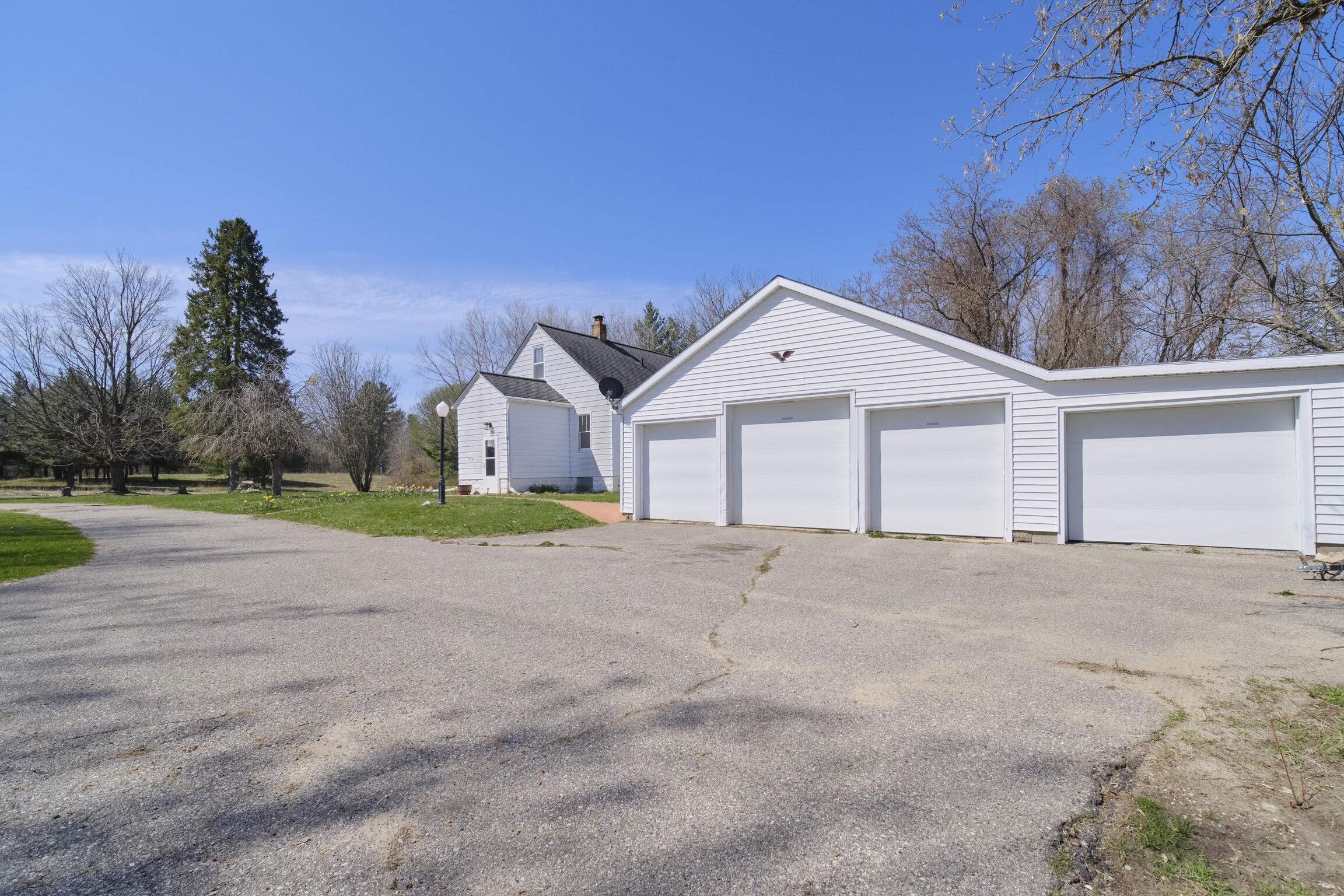 7783 East 17 Mile Road Reed City, MI 49677 - Photo 8 of 74 7783_17_Mile_Rd-52