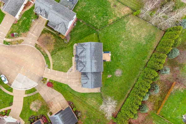 $475,000 | 1741 Fair Glen Court, Greenfield, IN 46140