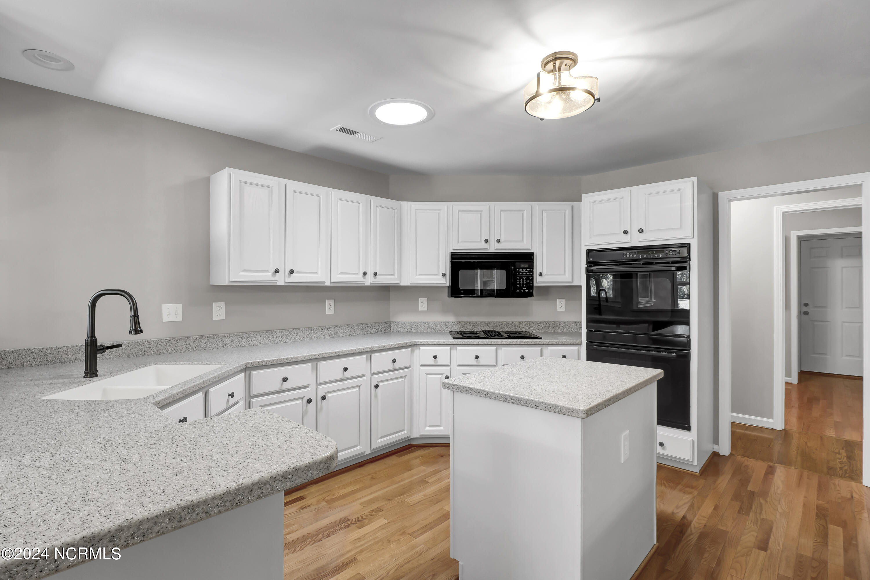 213 Ravenswood Road Hampstead, NC 28443 - Photo 14 of 67 14