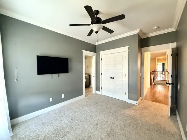 $5,500 | 2209 10th Avenue South, Unit A, Nashville, TN 37204