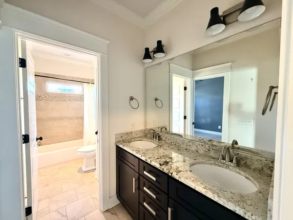 $5,500 | 2209 10th Avenue South, Unit A, Nashville, TN 37204