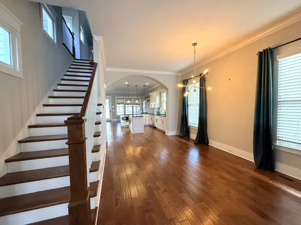 $5,500 | 2209 10th Avenue South, Unit A, Nashville, TN 37204