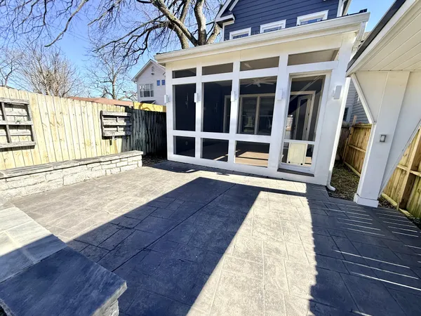 $5,500 | 2209 10th Avenue South, Unit A, Nashville, TN 37204