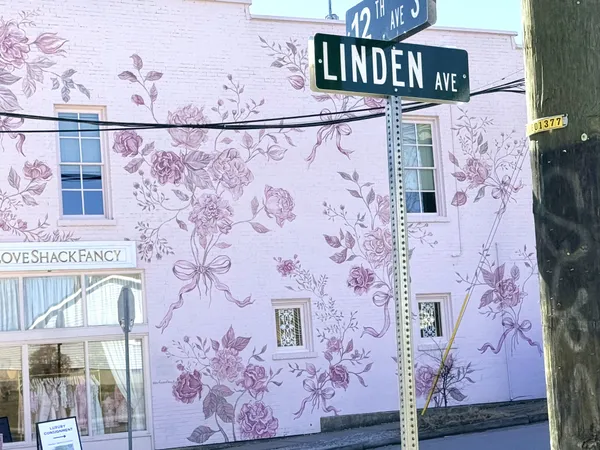 $5,500 | 2209 10th Avenue South, Unit A, Nashville, TN 37204