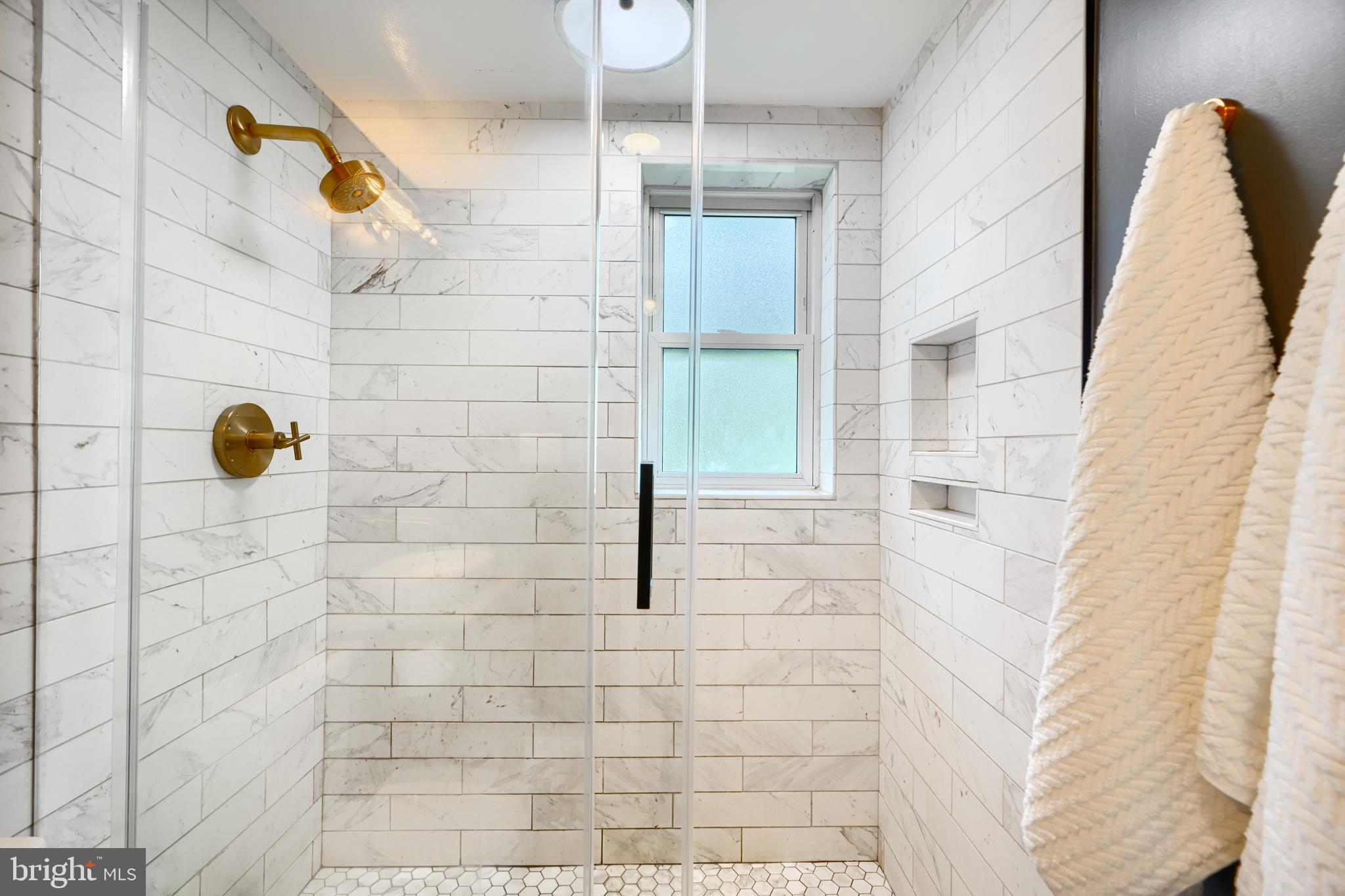 1310 Providence Road Baltimore, MD 21286 - Photo 23 of 31 a bathroom with a shower