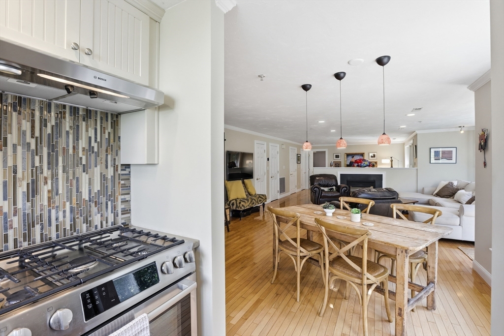 21 Sandstone Road, Unit 21 Westford, MA 01886 - Photo 14 of 41