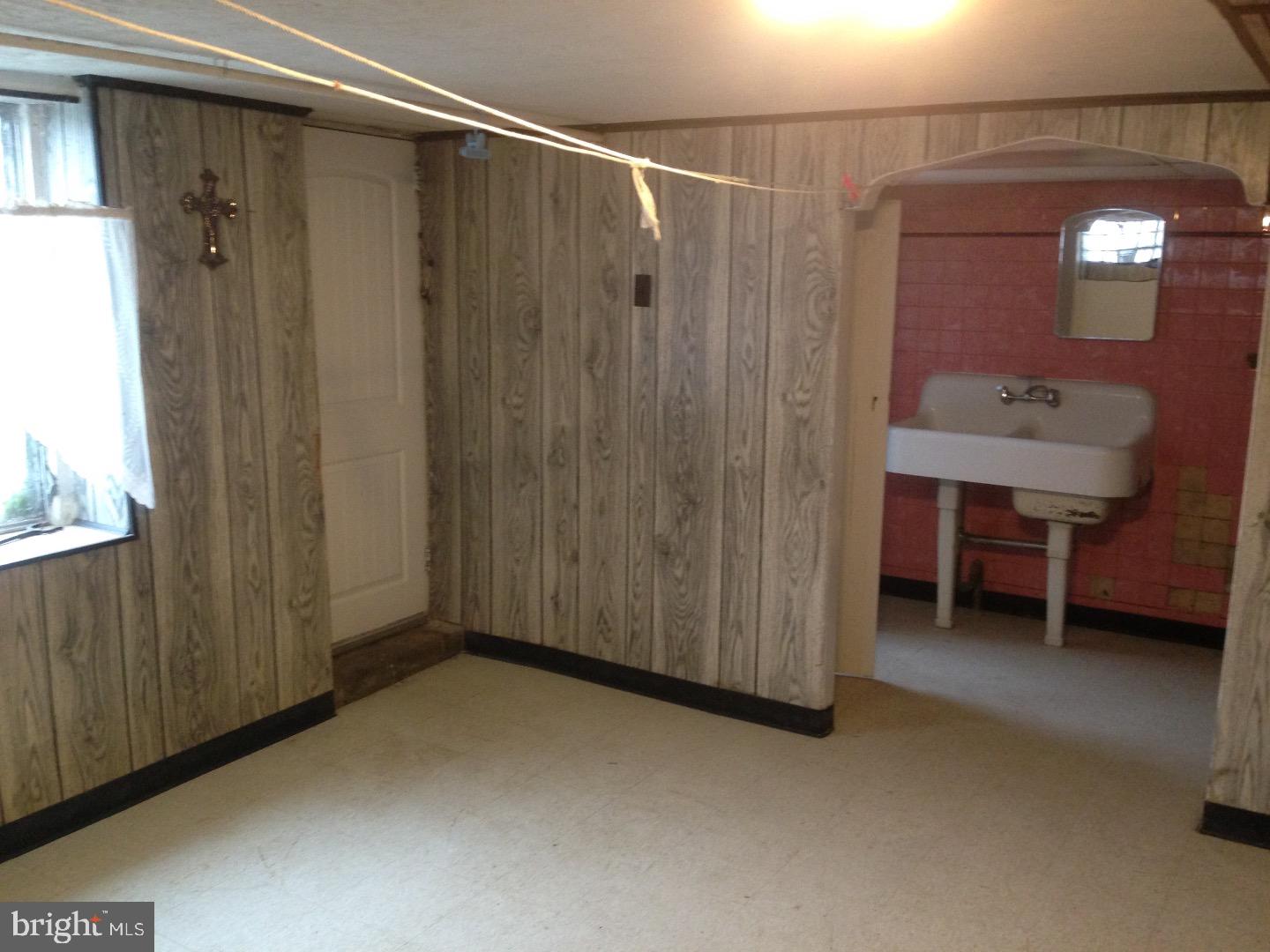 644 Atwood Road Philadelphia, PA 19151 - Photo 15 of 15 Basement - Finished