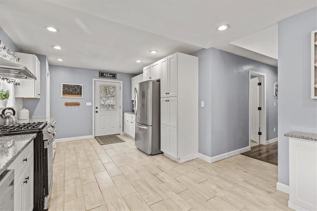 5260 Turner Road Gibsonia, PA 15044 - Photo 11 of 45 Gallery Image 11